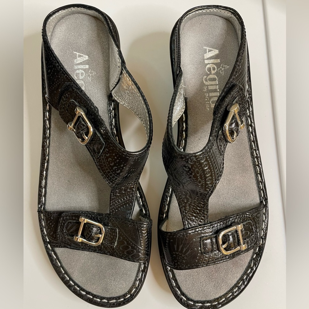 Alegria Lara wedges, size 37 (7-7.5)